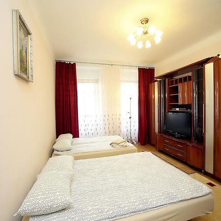 Apartman U Vridla, Ul. Trziste. Карлови Вари Екстериор снимка